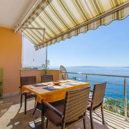 Nives * تروغير